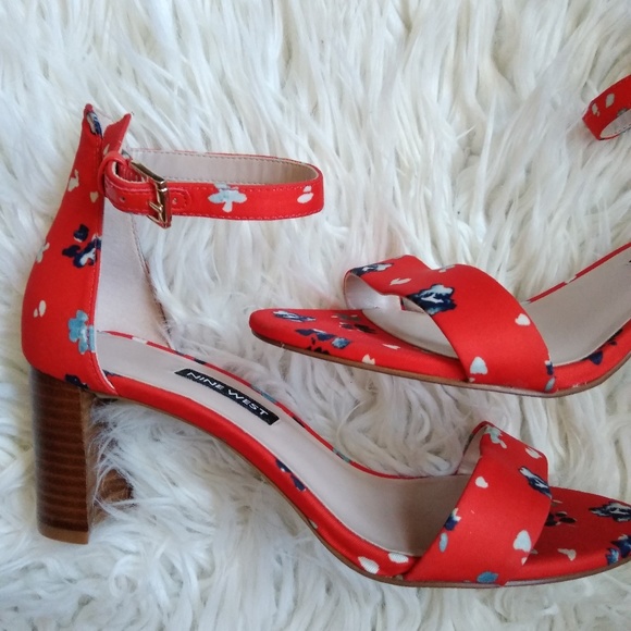Nine West Floral Red Strappy Heels - Picture 4 of 6